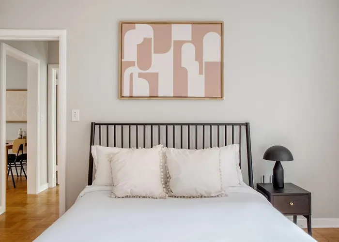 2br W Courtyard Nr Northwestern Chi-956 * Evanston