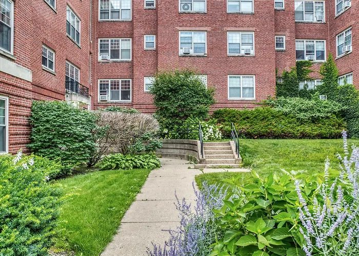 Apartment 2br W Courtyard Nr Northwestern Chi-956 *